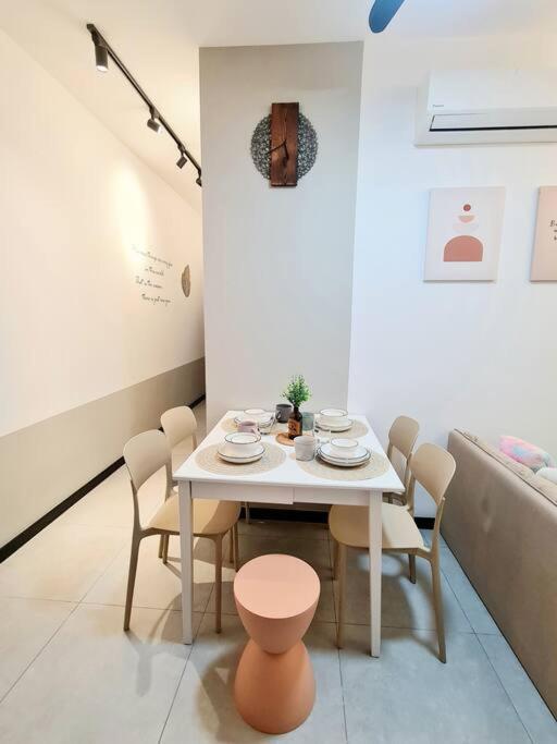 Pangsapuri Kl Creamy Tiny 2r1b 爆款奶油风小宅 Kuala Lumpur